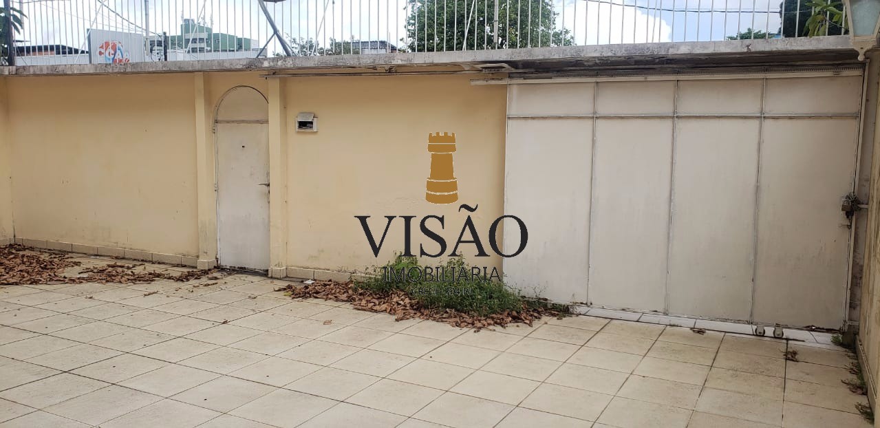 Casa à venda com 4 quartos, 300m² - Foto 29