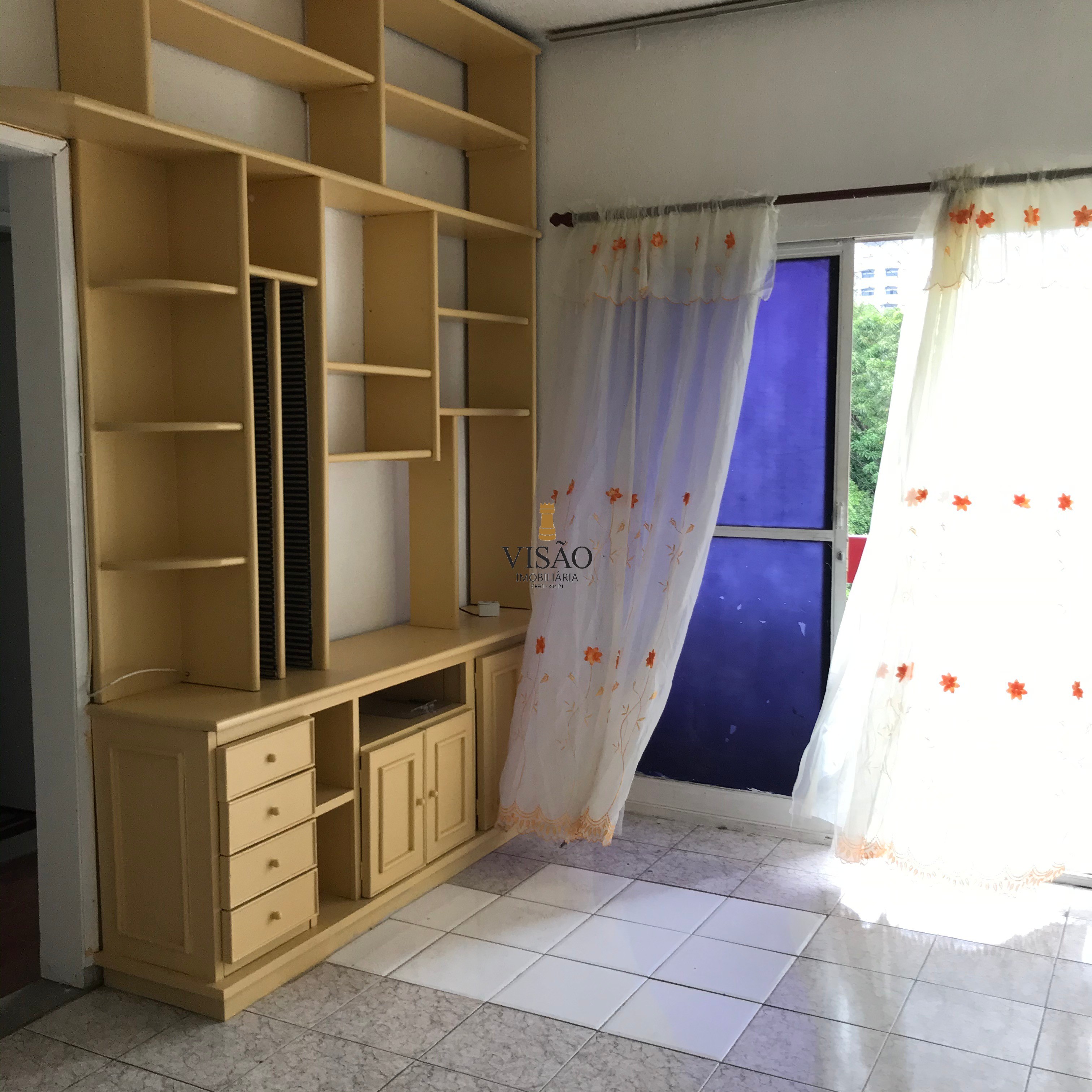 Apartamento à venda com 1 quarto, 65m² - Foto 1