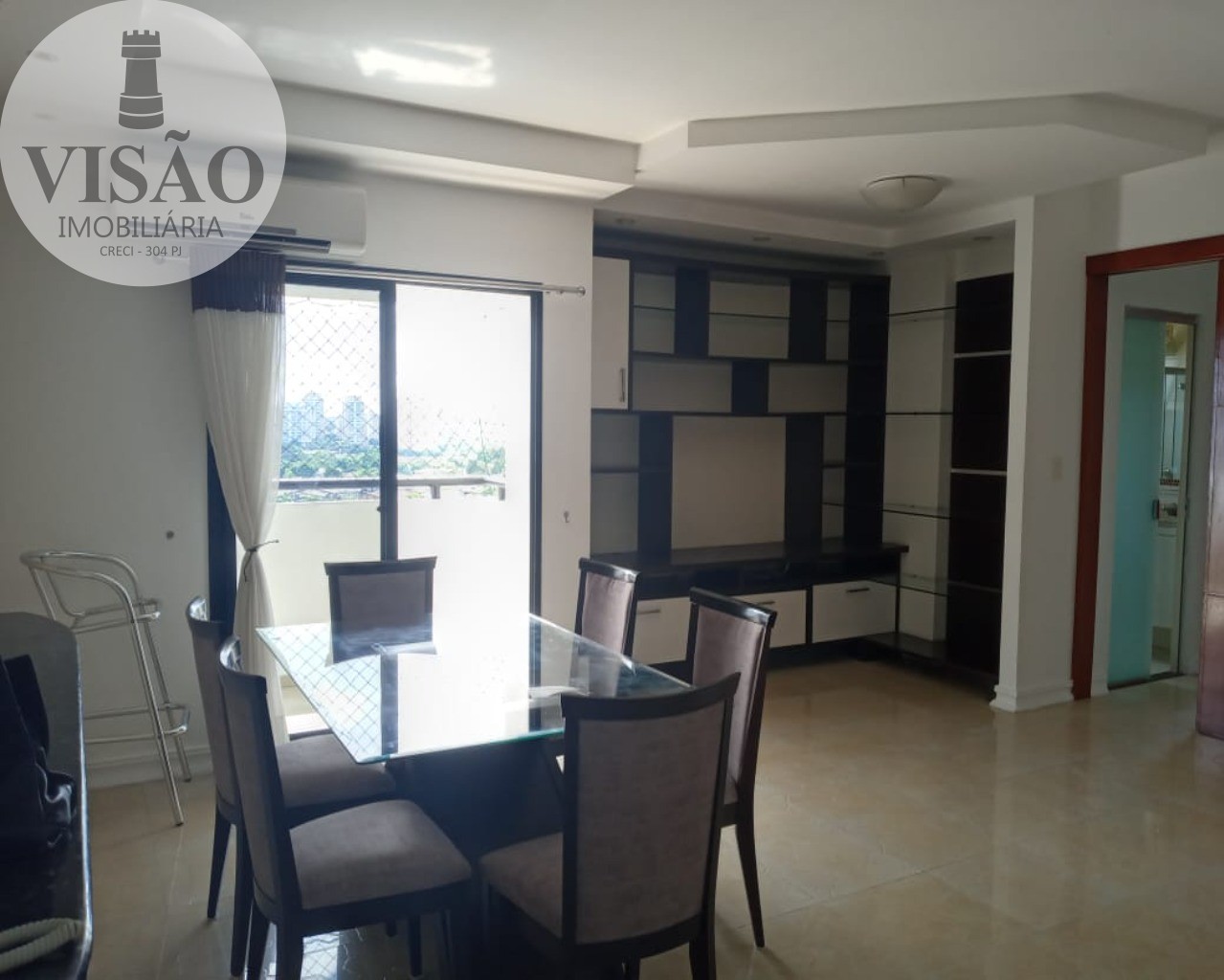 Apartamento à venda com 2 quartos, 83m² - Foto 2