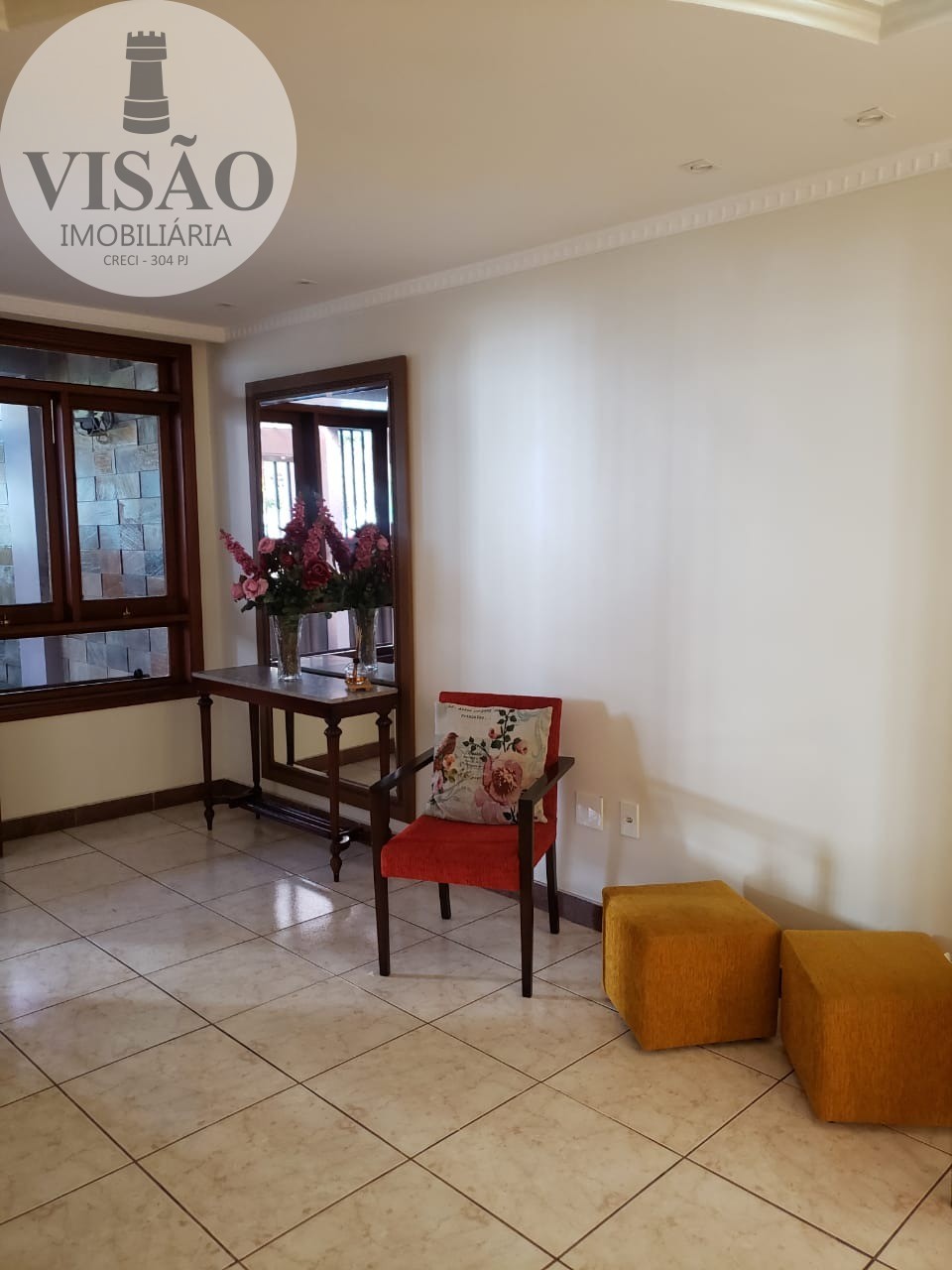 Casa à venda com 3 quartos, 550m² - Foto 12