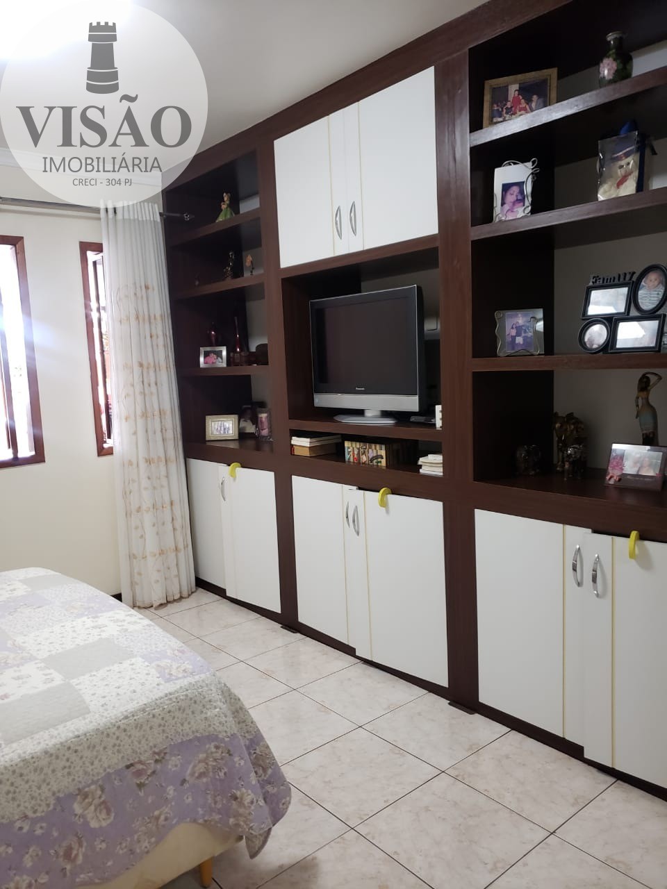 Casa à venda com 3 quartos, 550m² - Foto 16