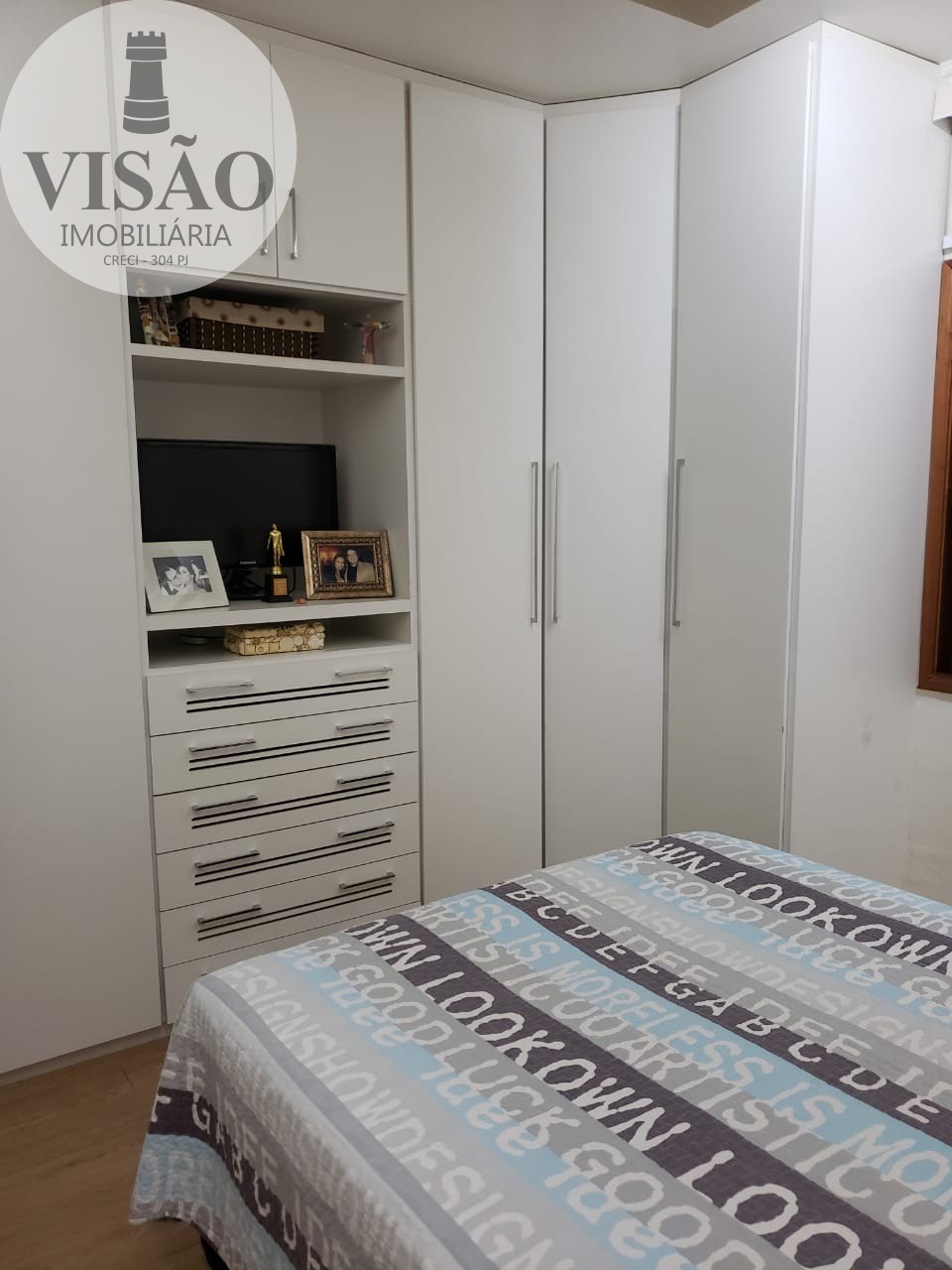 Casa à venda com 3 quartos, 550m² - Foto 24