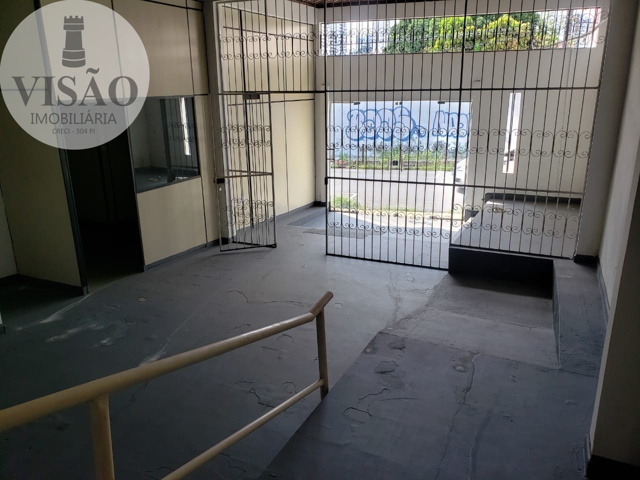 Casa à venda com 3 quartos, 550m² - Foto 32