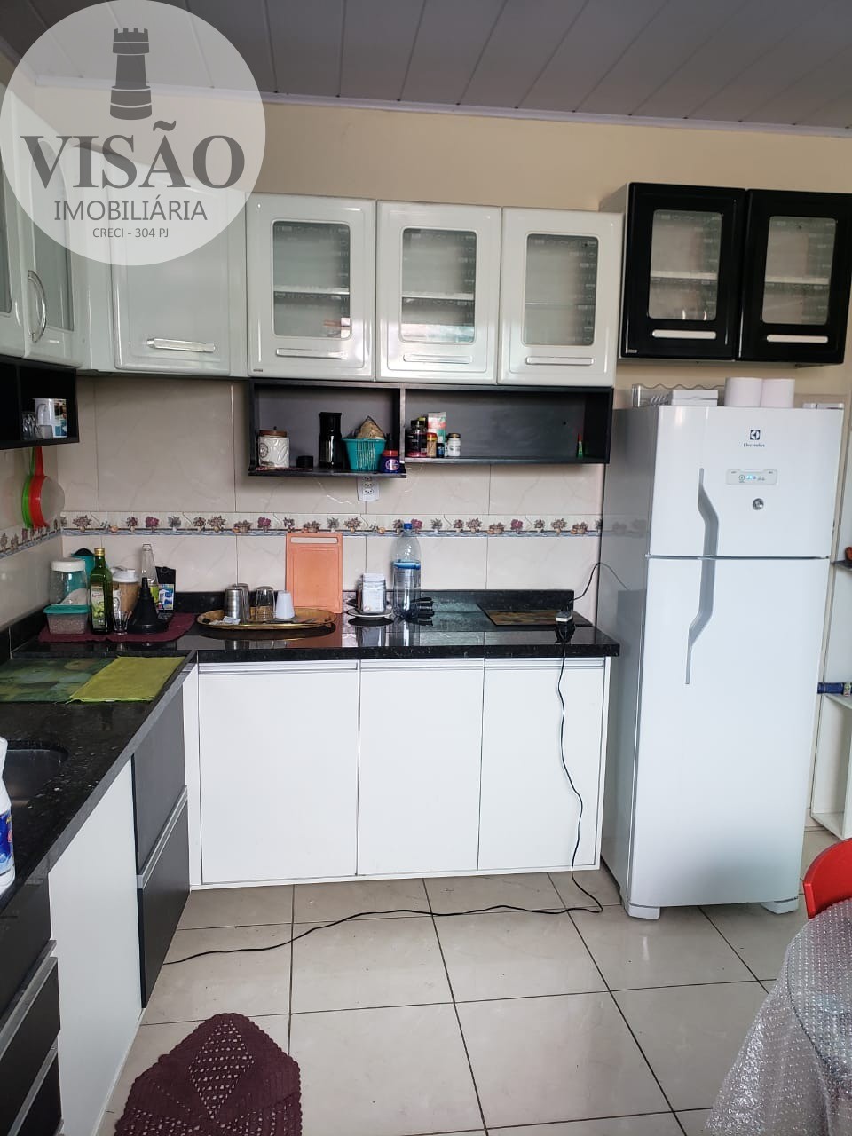 Casa à venda com 5 quartos, 98m² - Foto 8