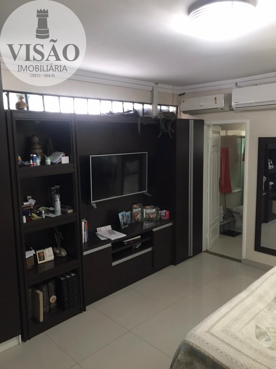 Casa à venda com 4 quartos, 400m² - Foto 8