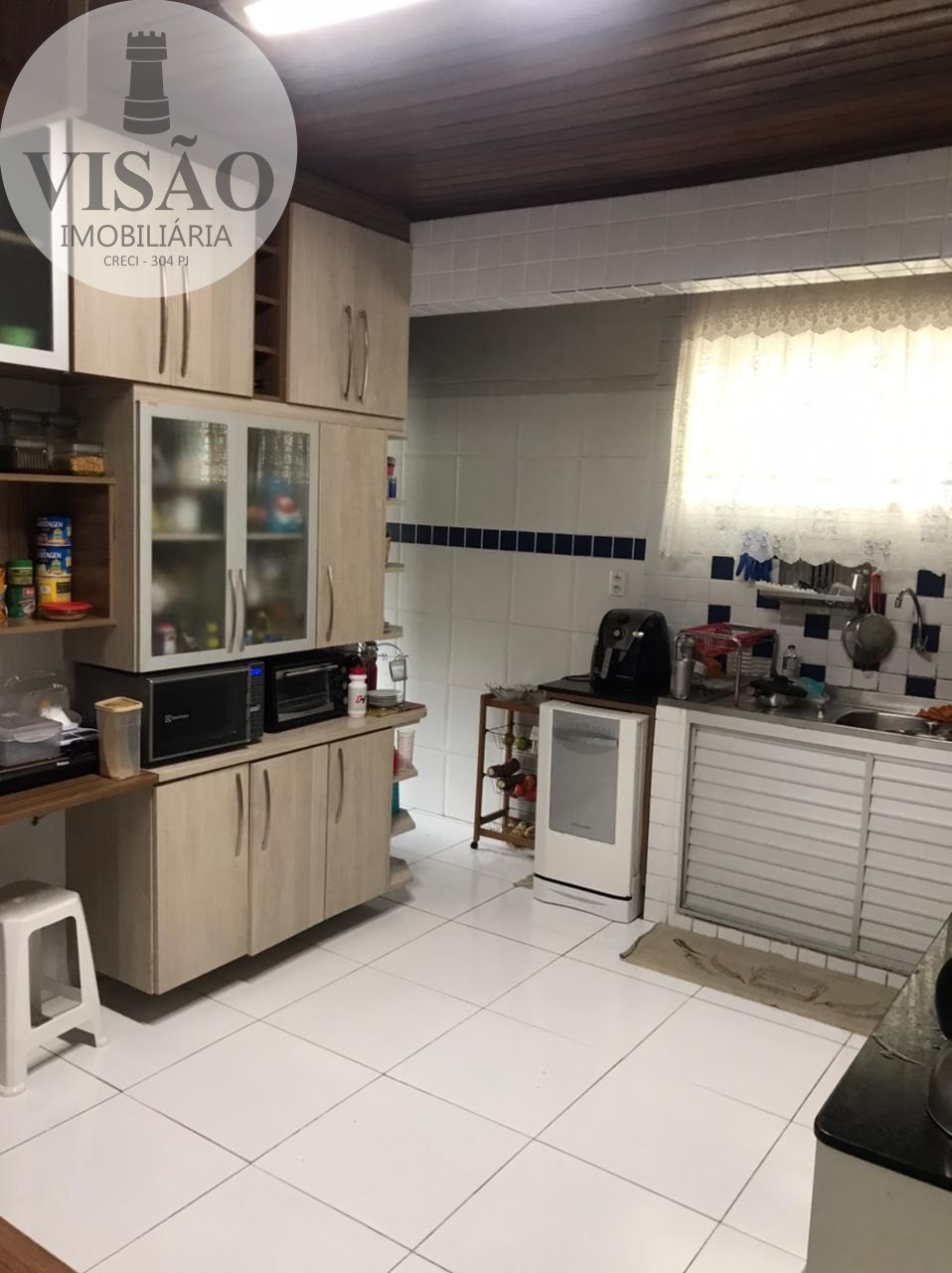 Casa à venda com 4 quartos, 400m² - Foto 7