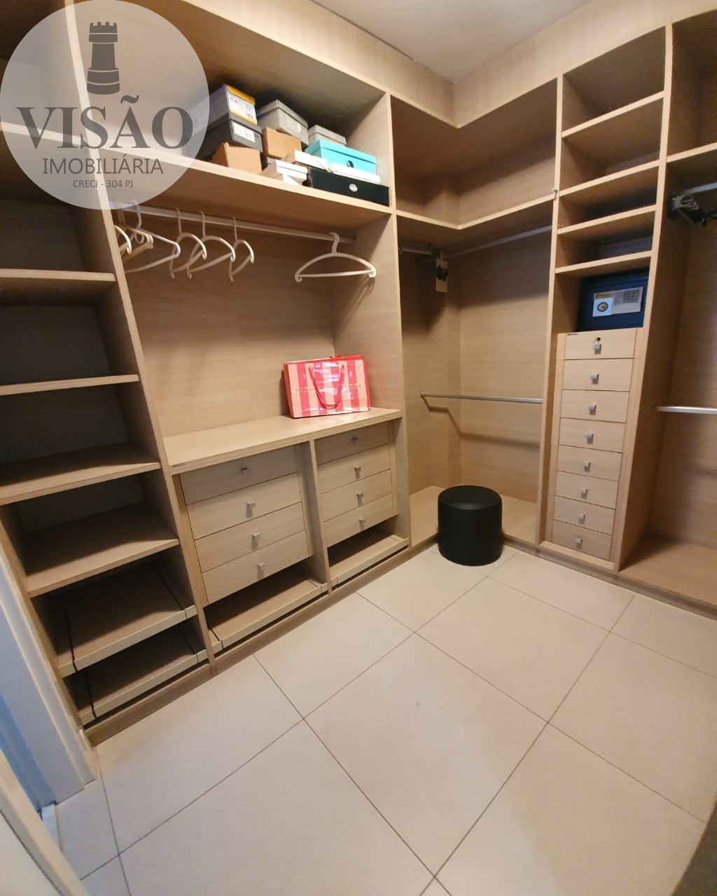 Apartamento à venda com 4 quartos, 180m² - Foto 23