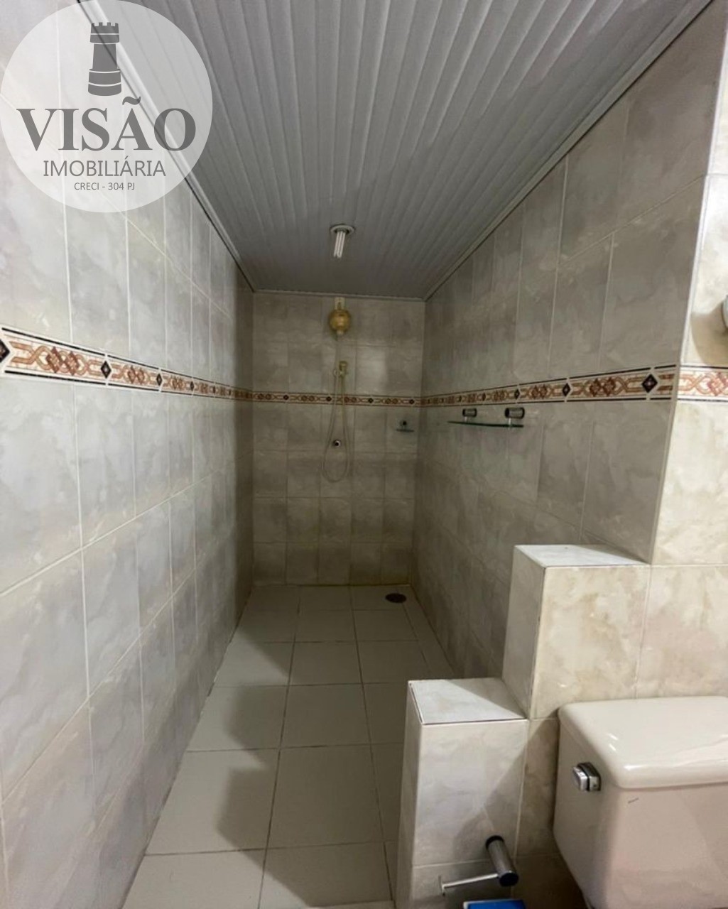 Casa à venda com 3 quartos, 252m² - Foto 9