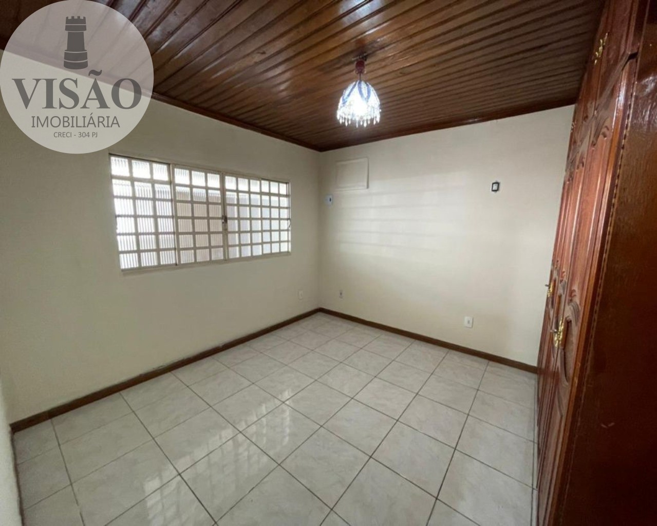 Casa à venda com 3 quartos, 252m² - Foto 15