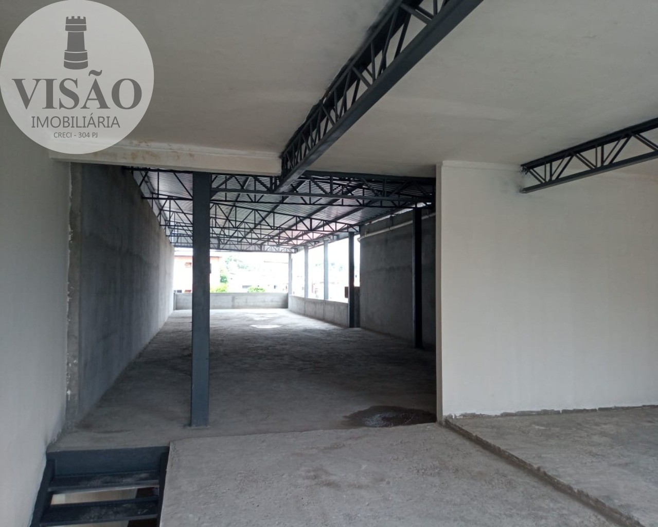 Casa à venda com 1 quarto, 750m² - Foto 4