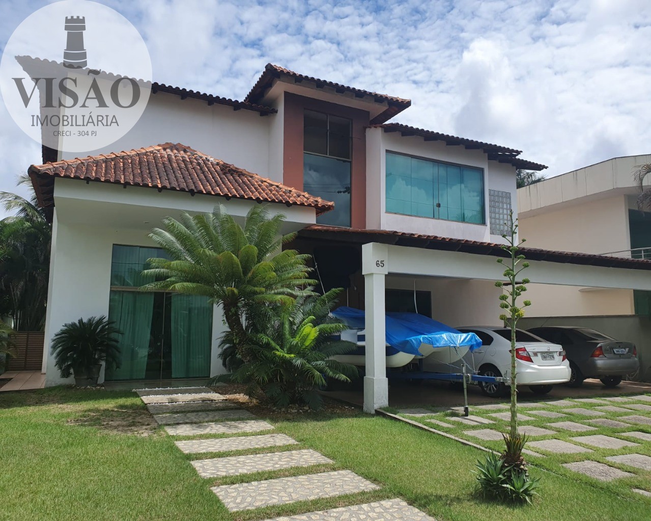 Casa à venda com 4 quartos, 800m² - Foto 1