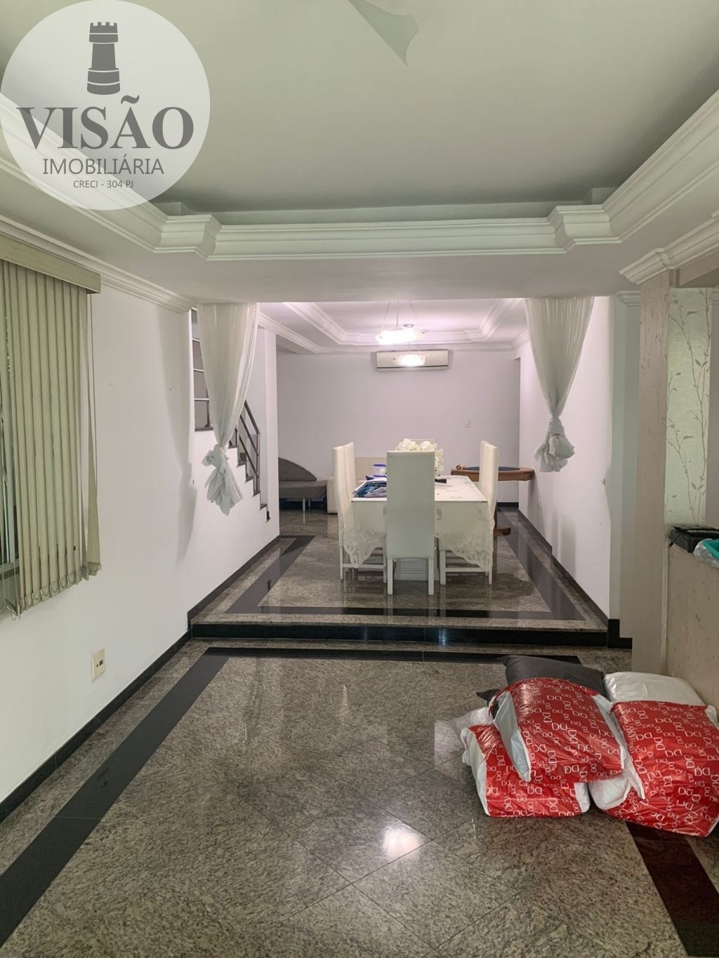 Casa à venda com 7 quartos, 584m² - Foto 5