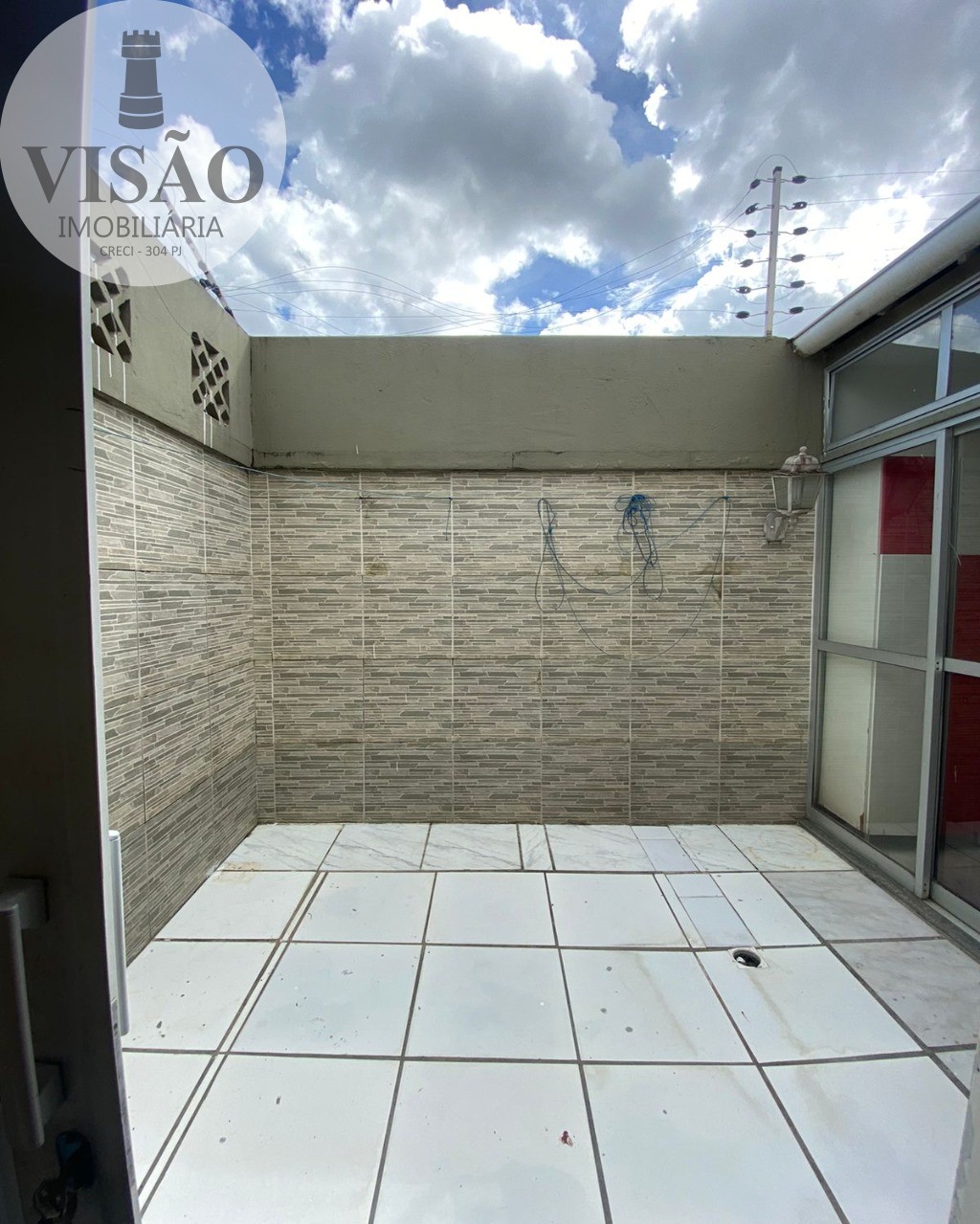 Casa à venda com 2 quartos, 114m² - Foto 13