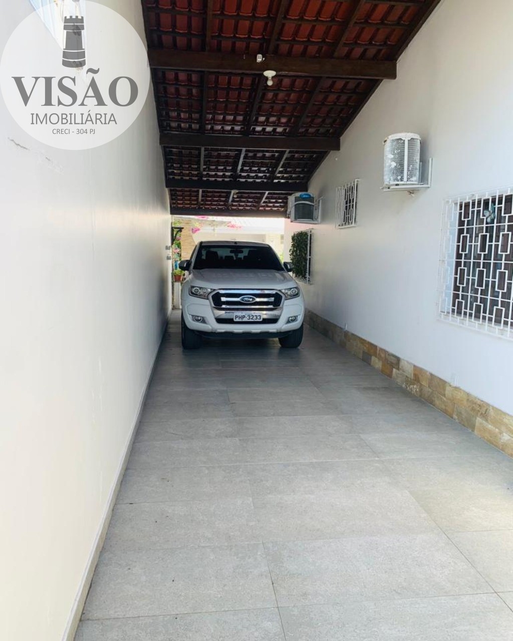 Casa à venda com 5 quartos, 300m² - Foto 4