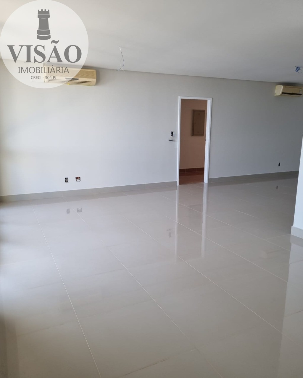 Apartamento à venda com 3 quartos, 204m² - Foto 7