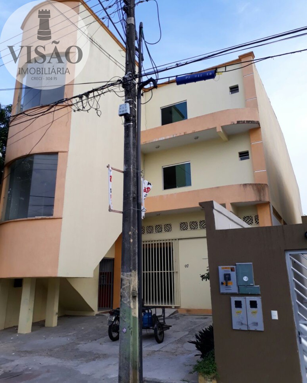 Prédio Inteiro à venda com 16 quartos, 400m² - Foto 1