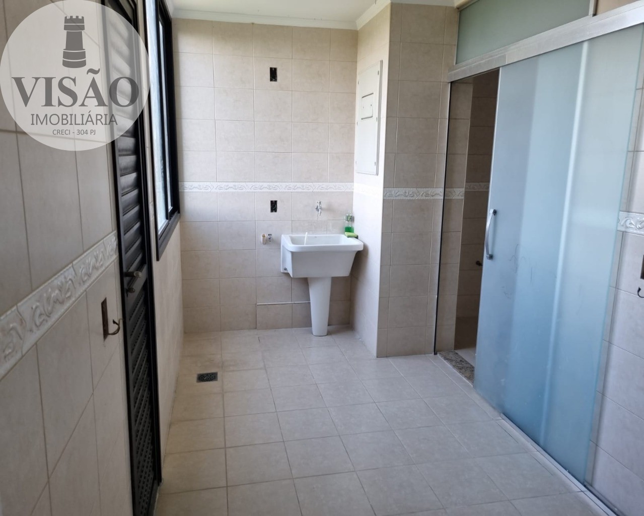 Apartamento à venda com 3 quartos, 204m² - Foto 9