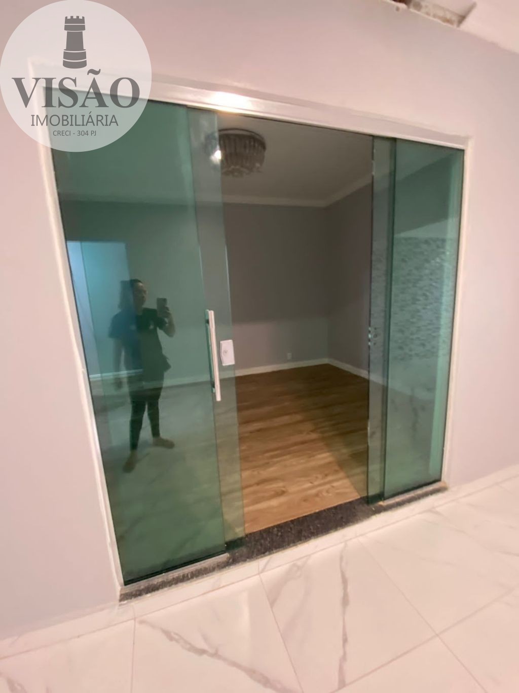 Casa à venda com 2 quartos, 450m² - Foto 8