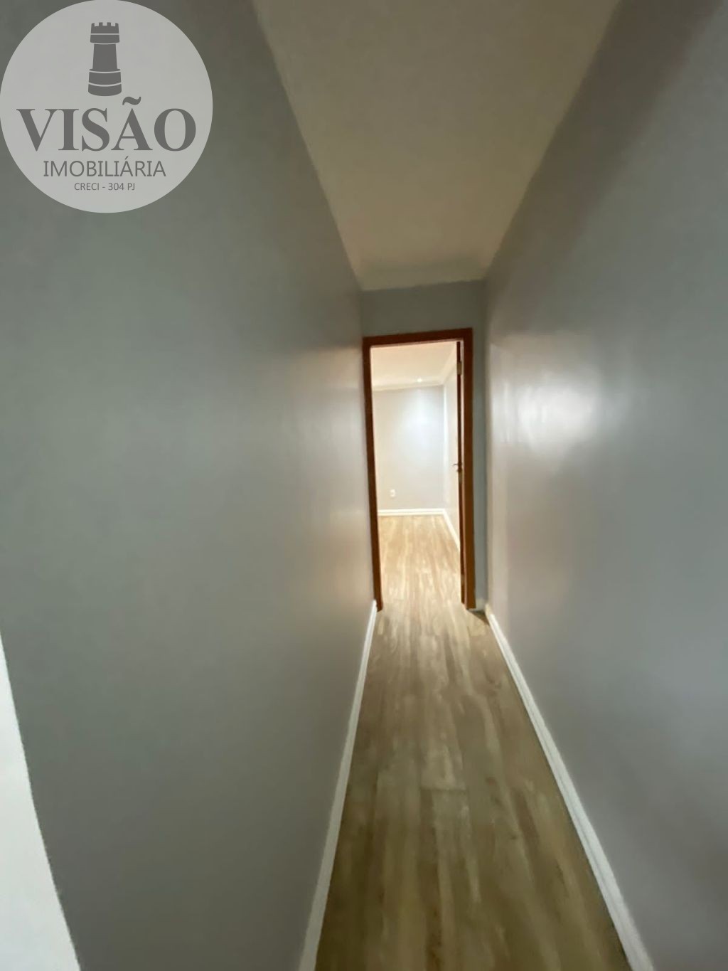 Casa à venda com 2 quartos, 450m² - Foto 7