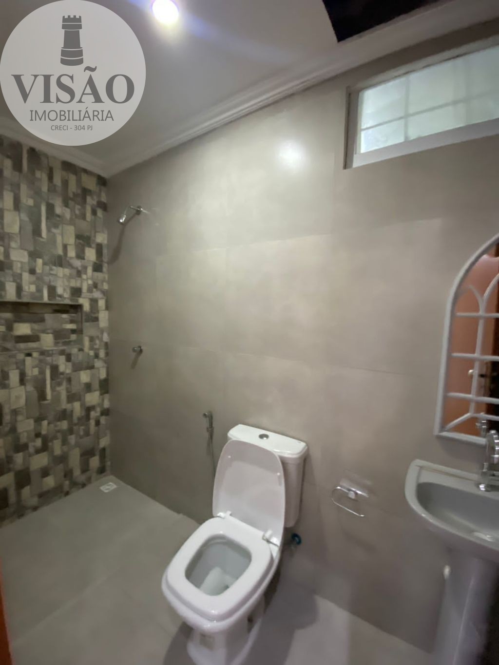 Casa à venda com 2 quartos, 450m² - Foto 15