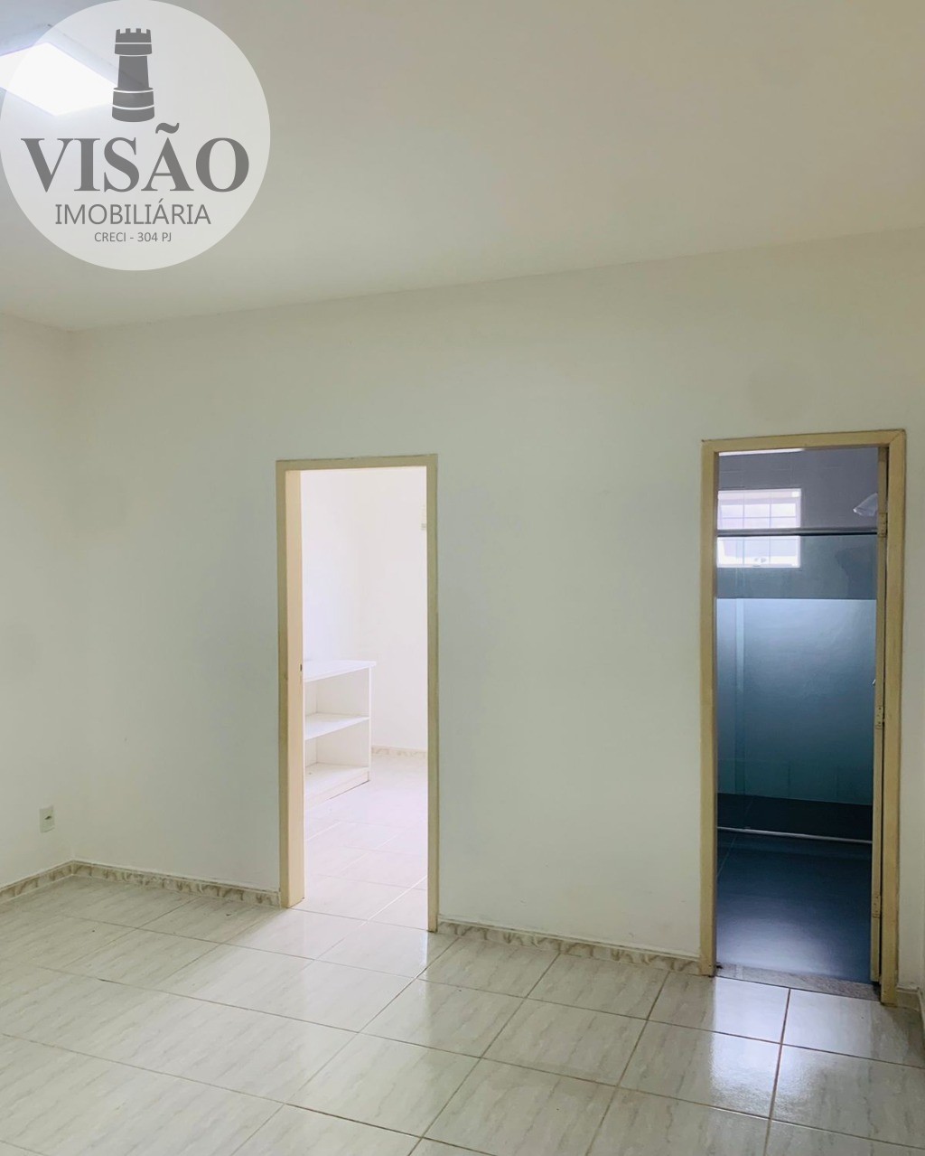 Casa à venda e aluguel com 2 quartos, 250m² - Foto 11