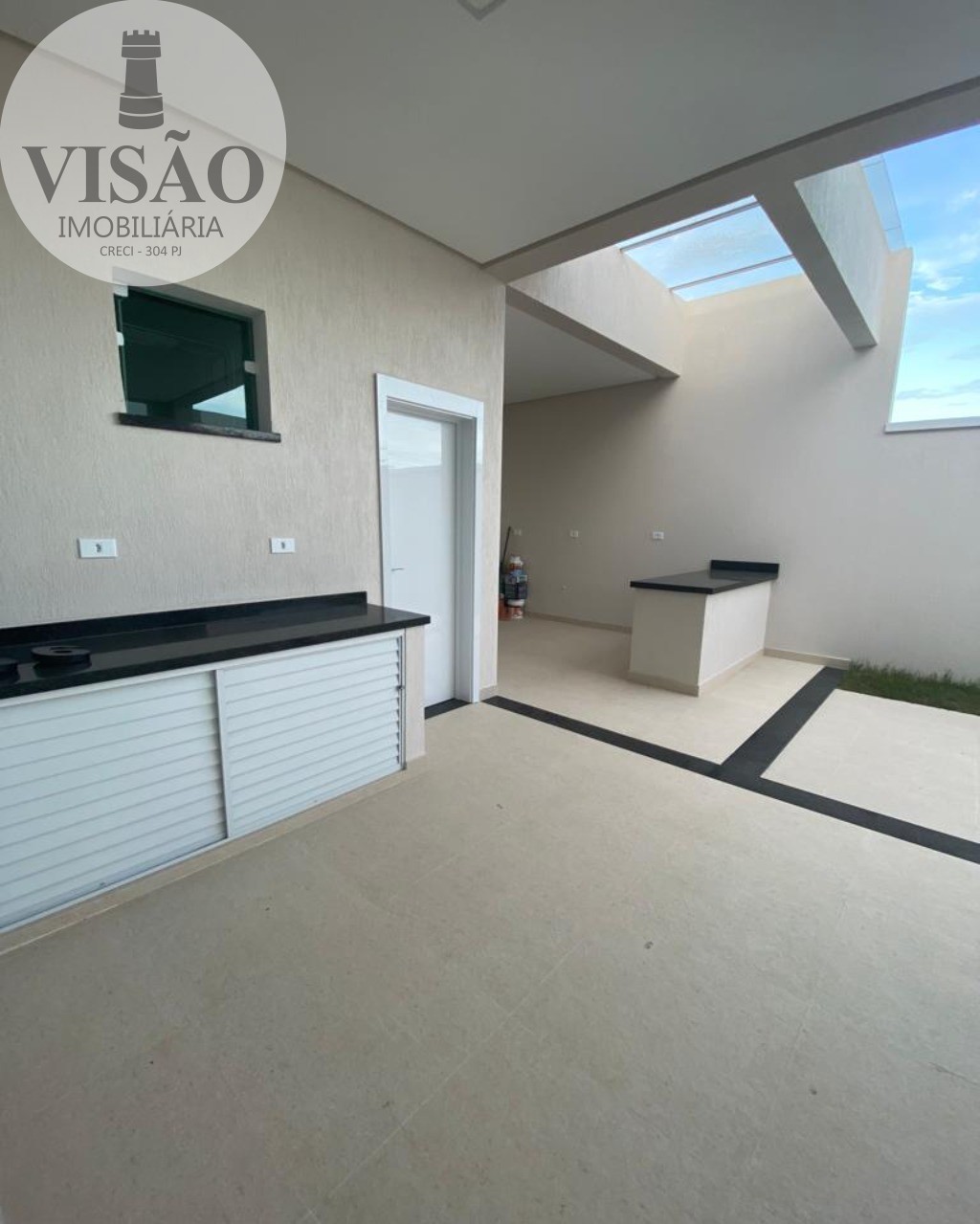 Casa à venda com 3 quartos, 245m² - Foto 11