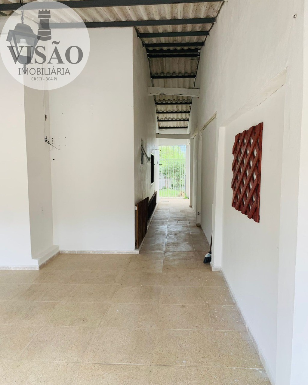 Casa à venda e aluguel com 2 quartos, 250m² - Foto 3