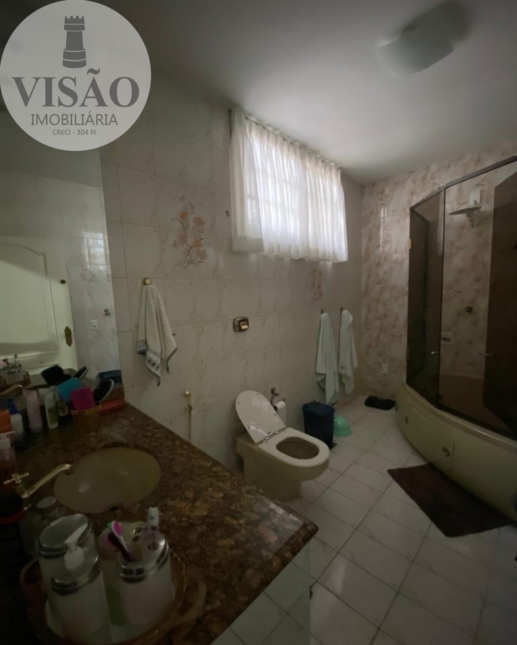 Casa à venda com 4 quartos, 250m² - Foto 11