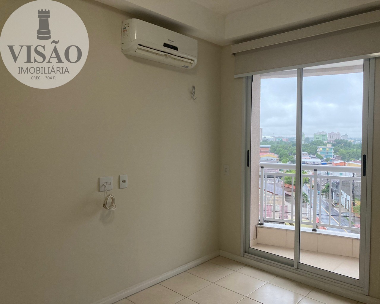 Apartamento à venda com 3 quartos, 96m² - Foto 3