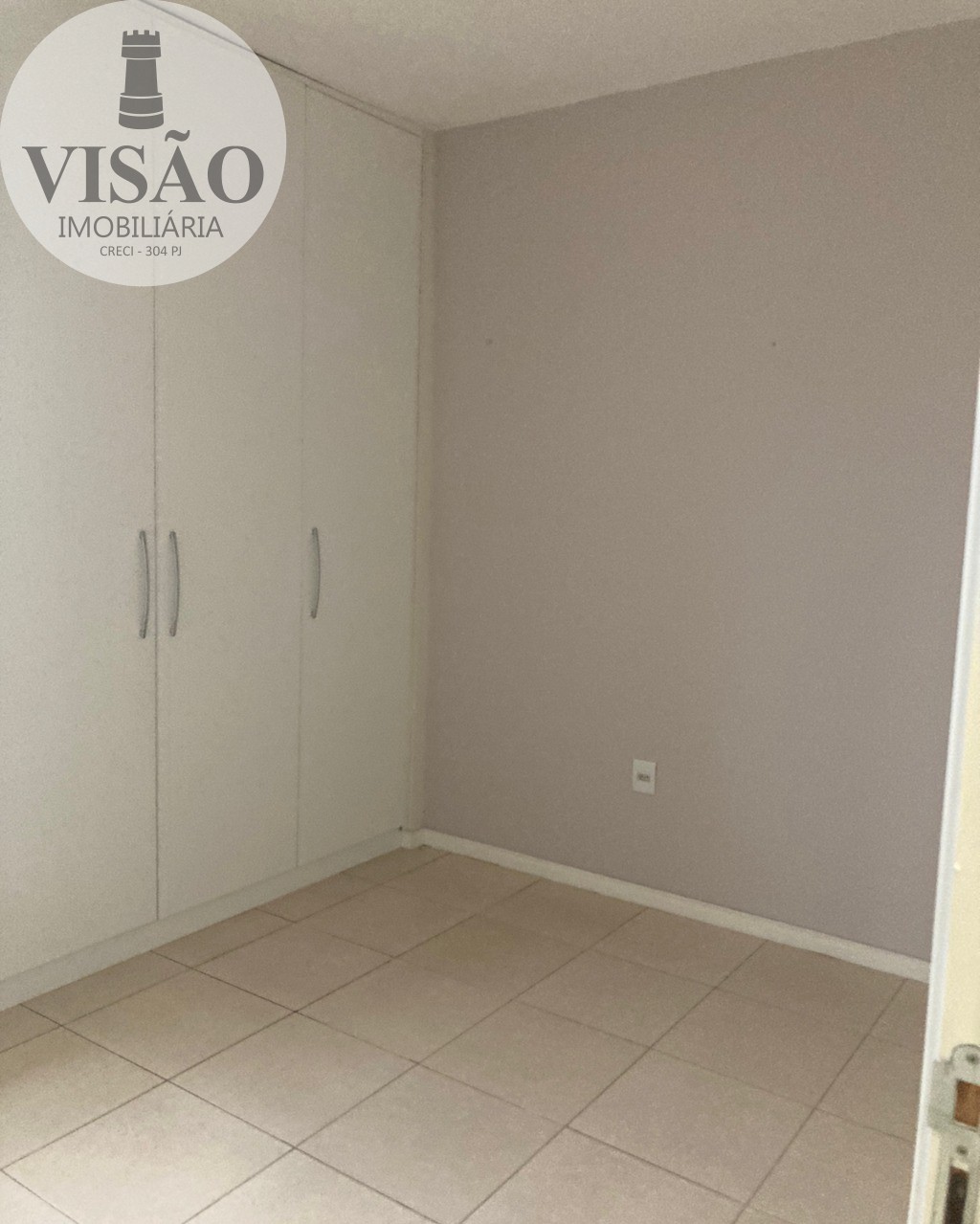 Apartamento à venda com 3 quartos, 96m² - Foto 7