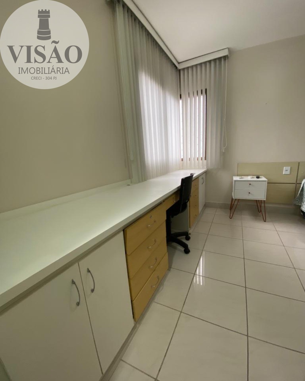 Apartamento para alugar com 4 quartos, 220m² - Foto 21