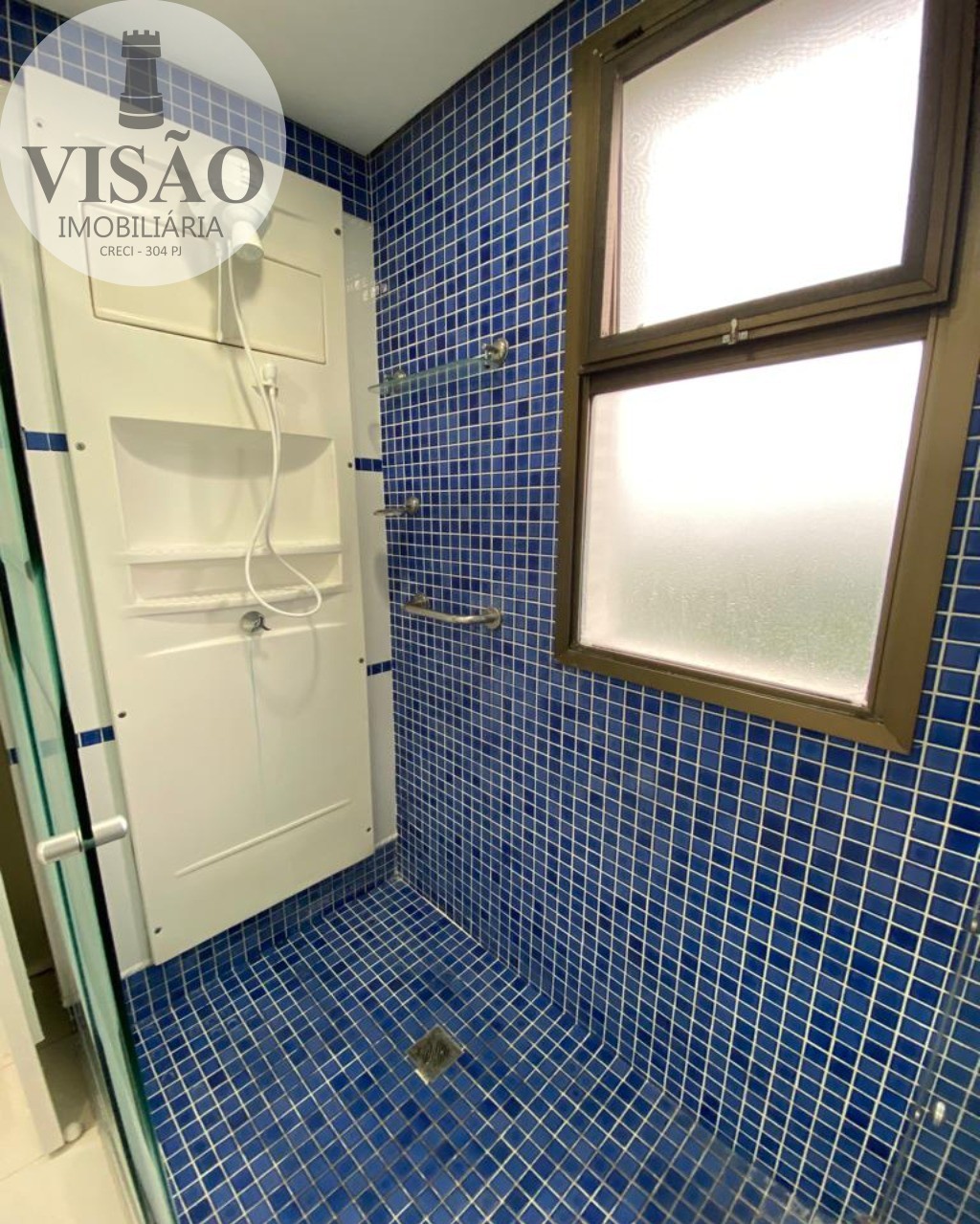 Apartamento para alugar com 4 quartos, 220m² - Foto 19