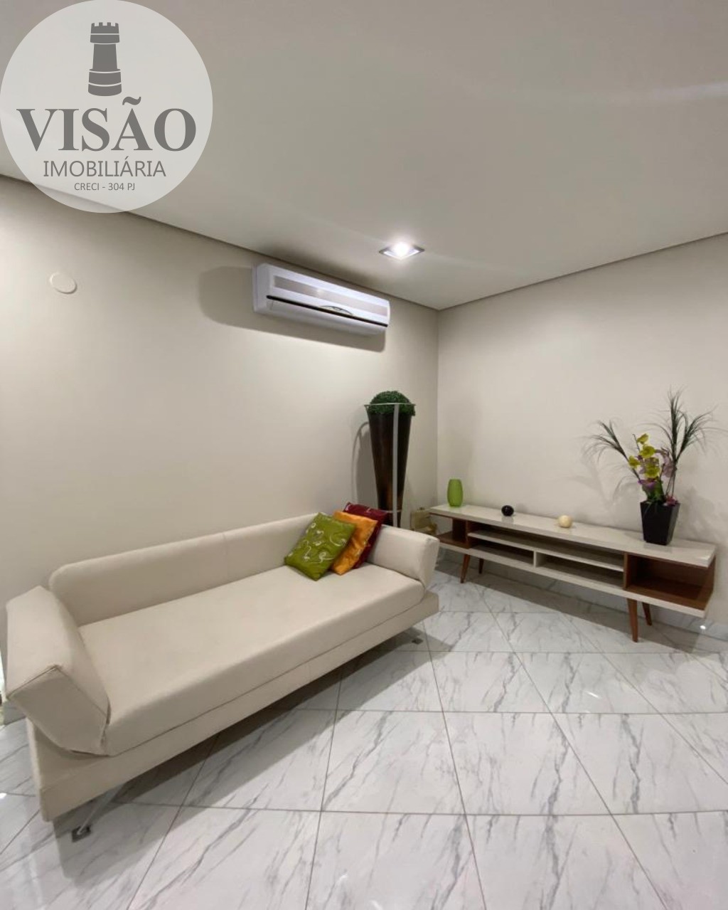 Apartamento para alugar com 4 quartos, 220m² - Foto 25