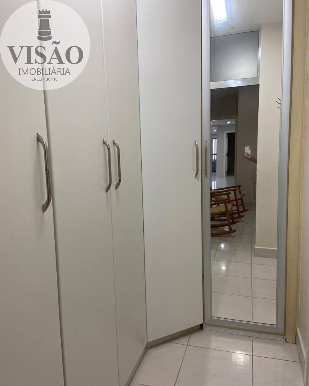 Apartamento para alugar com 4 quartos, 220m² - Foto 23