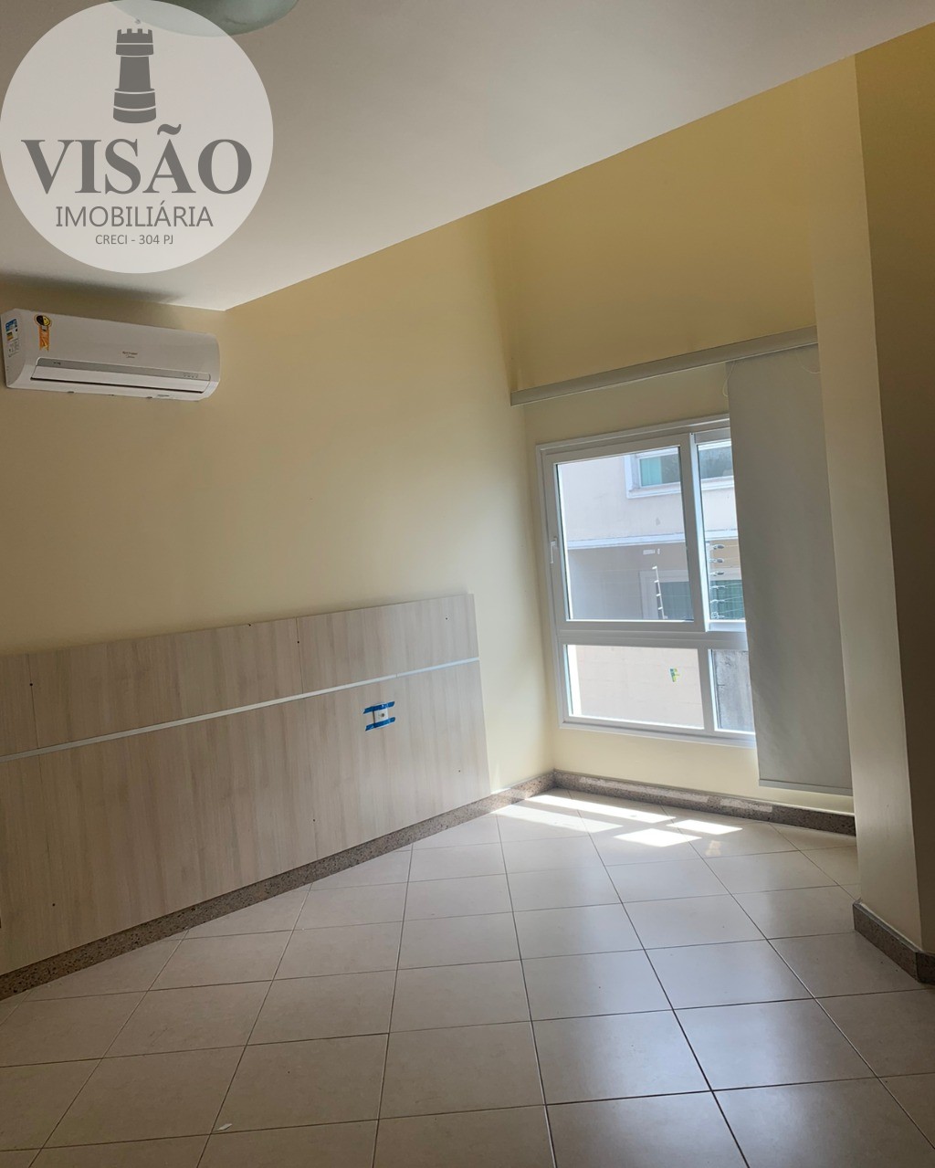 Casa à venda com 4 quartos, 240m² - Foto 11