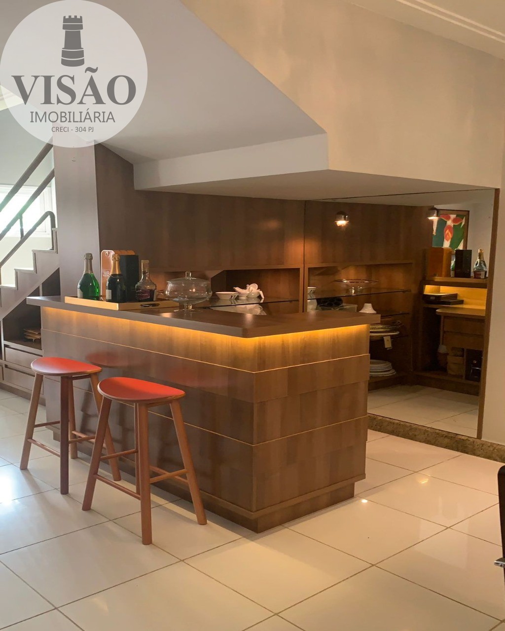 Casa à venda com 4 quartos, 270m² - Foto 14