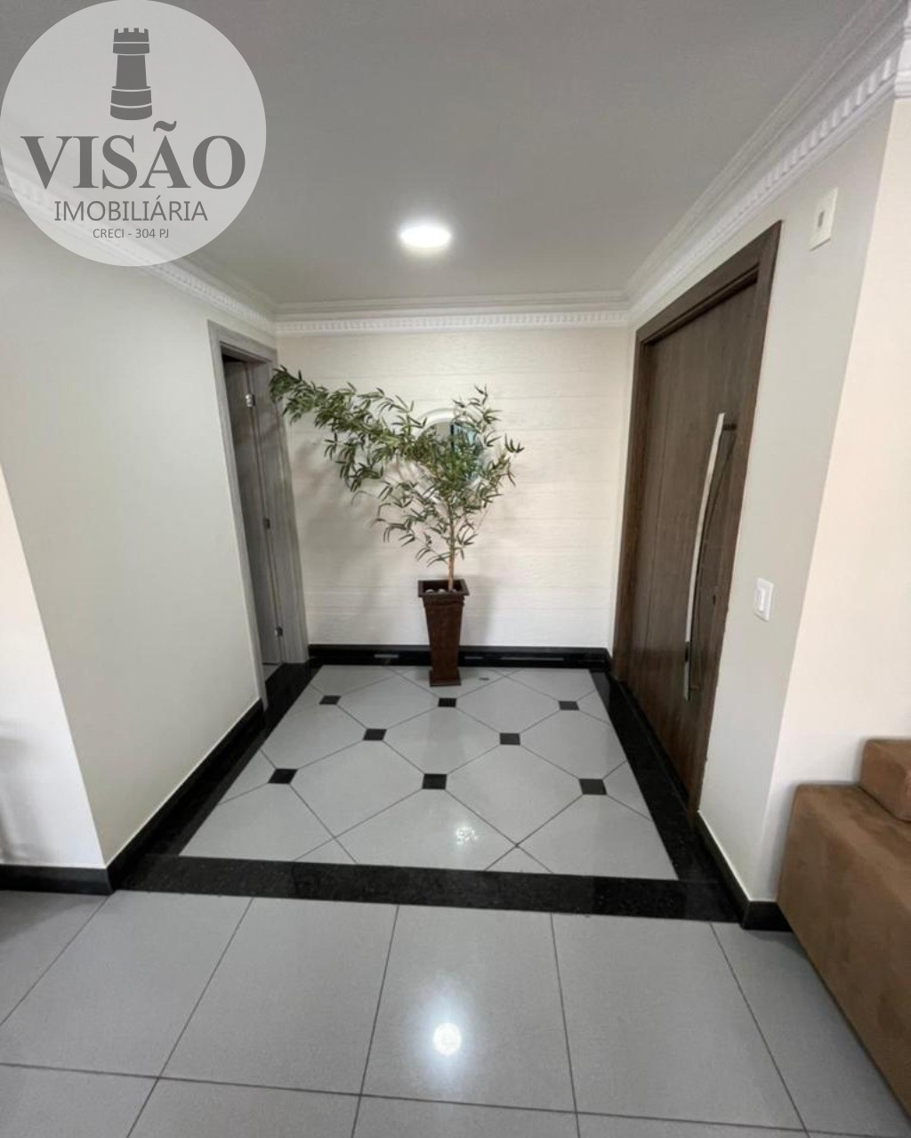 Apartamento à venda com 4 quartos, 221m² - Foto 5