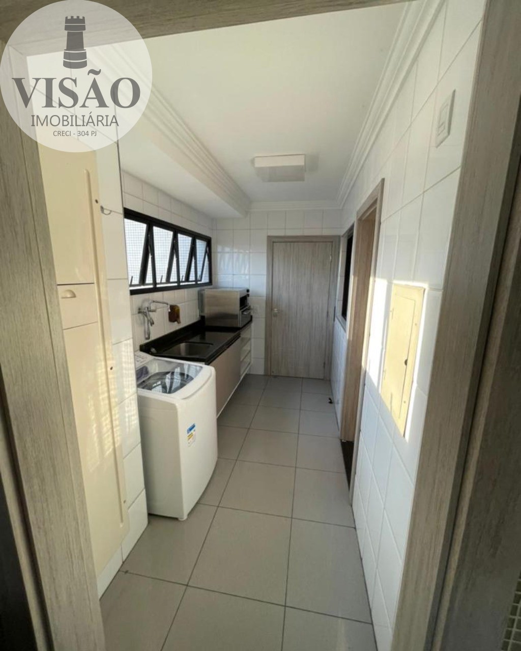 Apartamento à venda com 4 quartos, 221m² - Foto 10