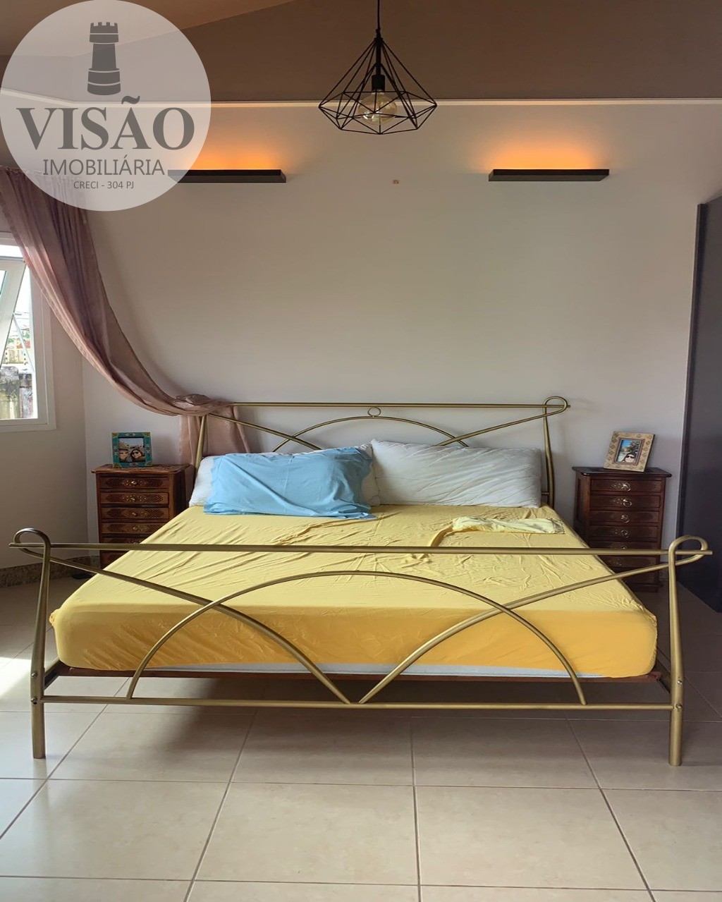 Casa à venda com 4 quartos, 270m² - Foto 16