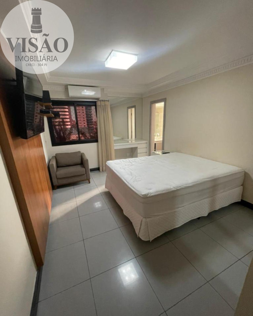 Apartamento à venda com 4 quartos, 221m² - Foto 15