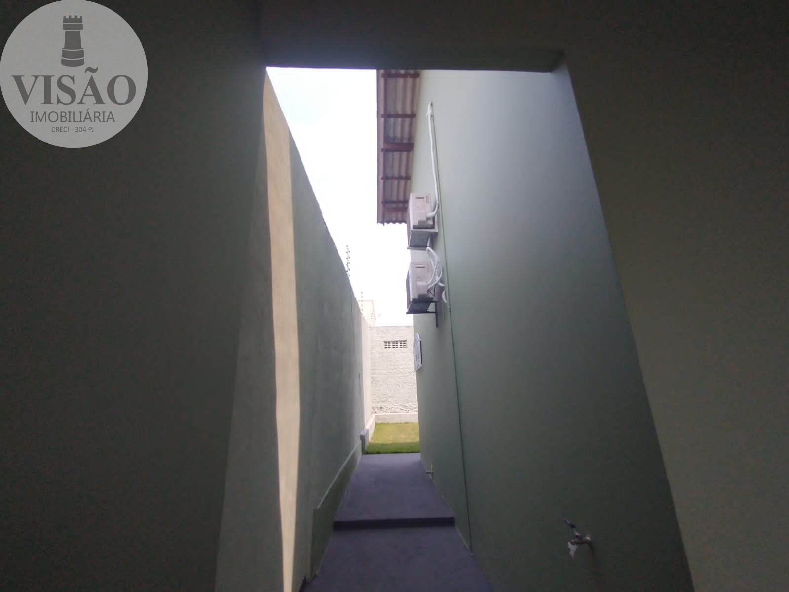 Casa à venda com 3 quartos, 360m² - Foto 13