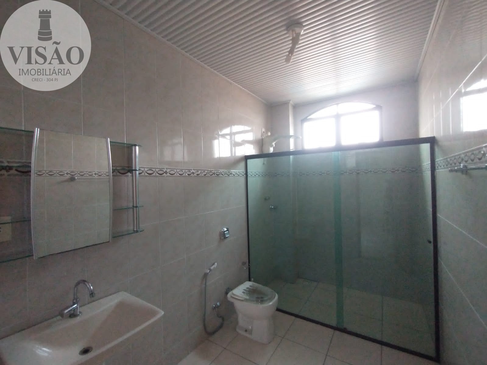 Casa à venda com 3 quartos, 360m² - Foto 25