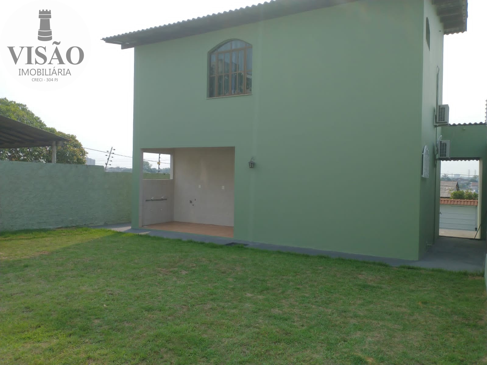 Casa à venda com 3 quartos, 360m² - Foto 4