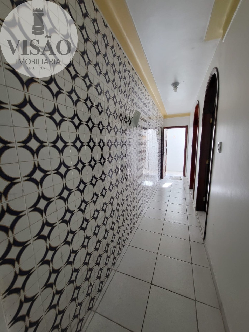 Casa à venda e aluguel com 2 quartos, 100m² - Foto 5