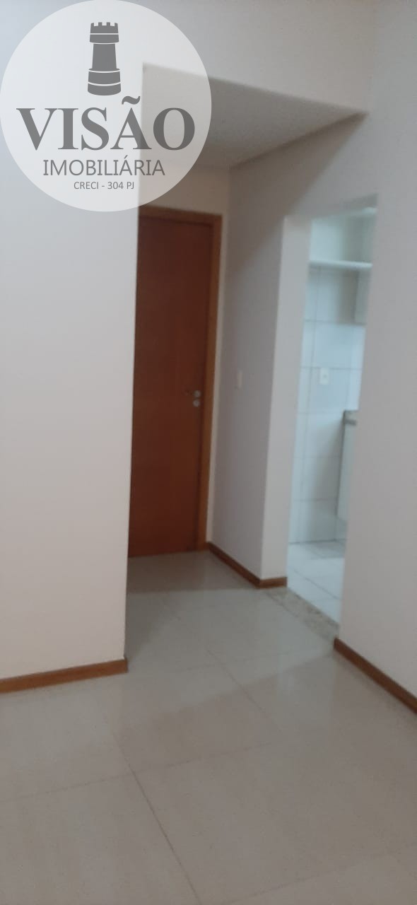 Apartamento à venda com 3 quartos, 94m² - Foto 3