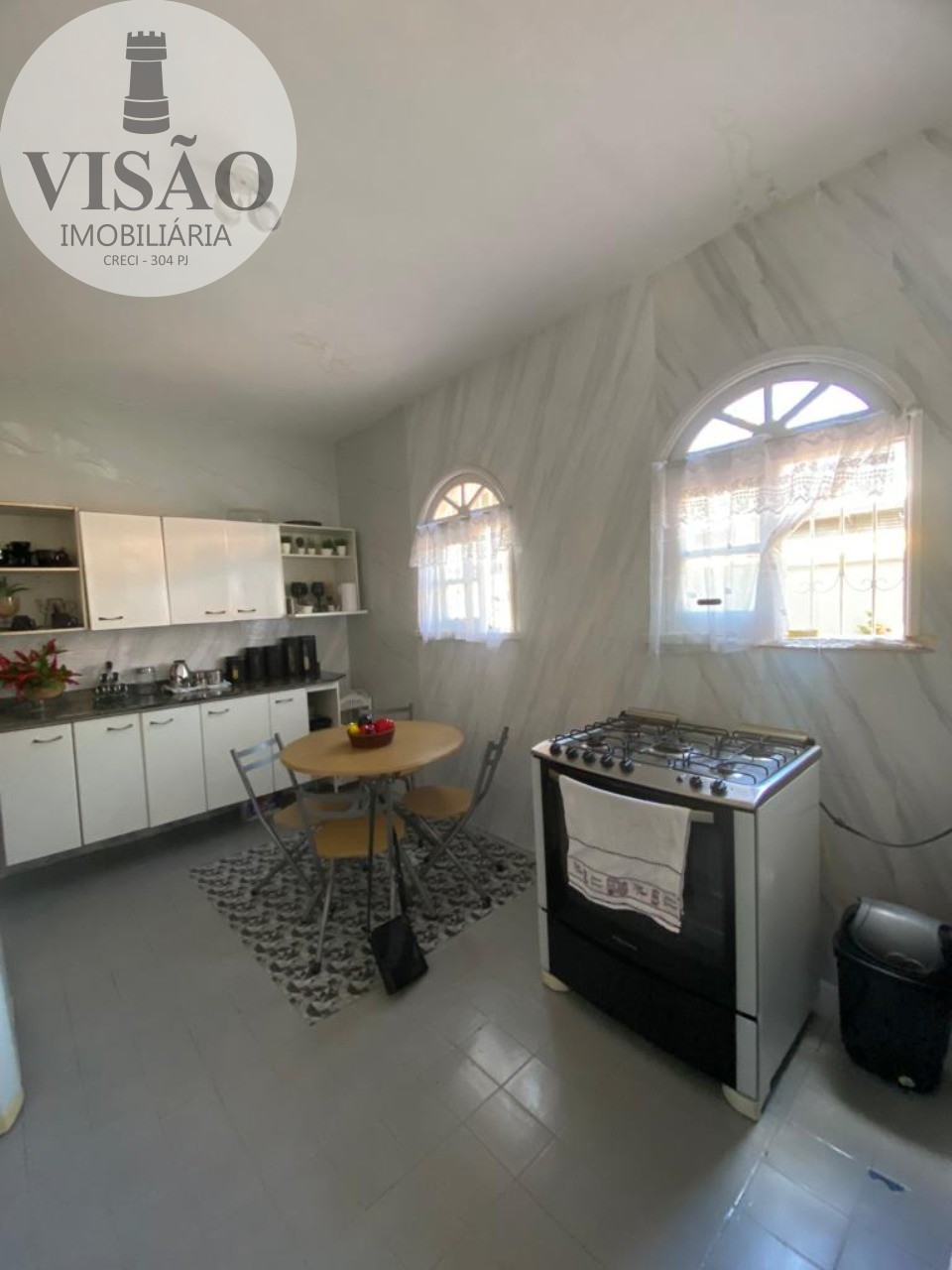 Casa à venda com 3 quartos, 230m² - Foto 5