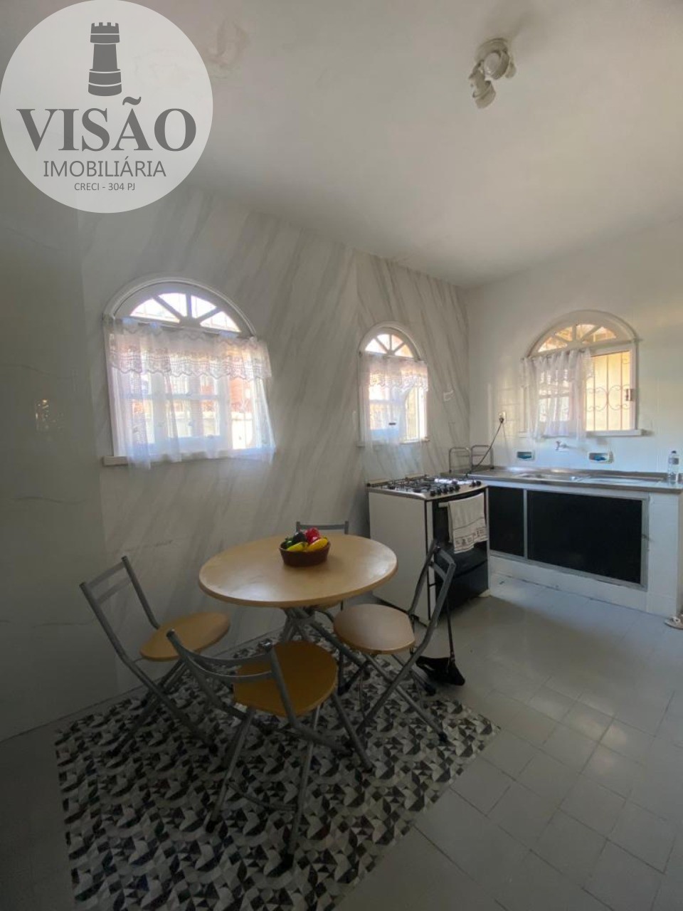 Casa à venda com 3 quartos, 230m² - Foto 6