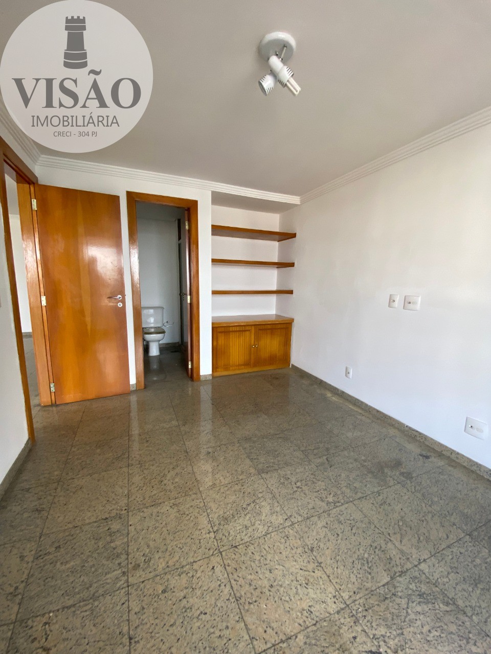 Apartamento à venda com 5 quartos, 223m² - Foto 6