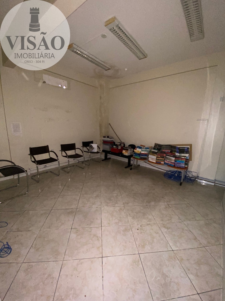 Prédio Inteiro à venda com 2 quartos, 678m² - Foto 20