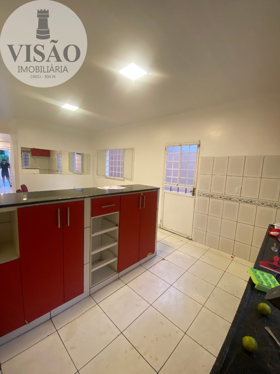 Casa à venda com 4 quartos, 292m² - Foto 11